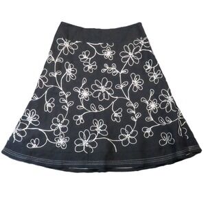Tweeds Floral Embroidered Skirt 10 Black White Linen Blend Dark Whimsy Cottage